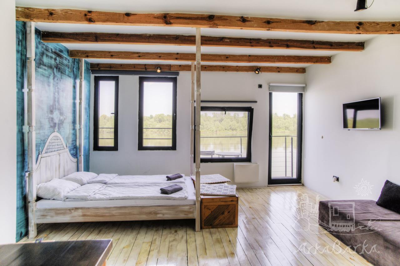 Arkabarka 2- Floating Dream Rooms And Apartments Belgrado Exterior foto